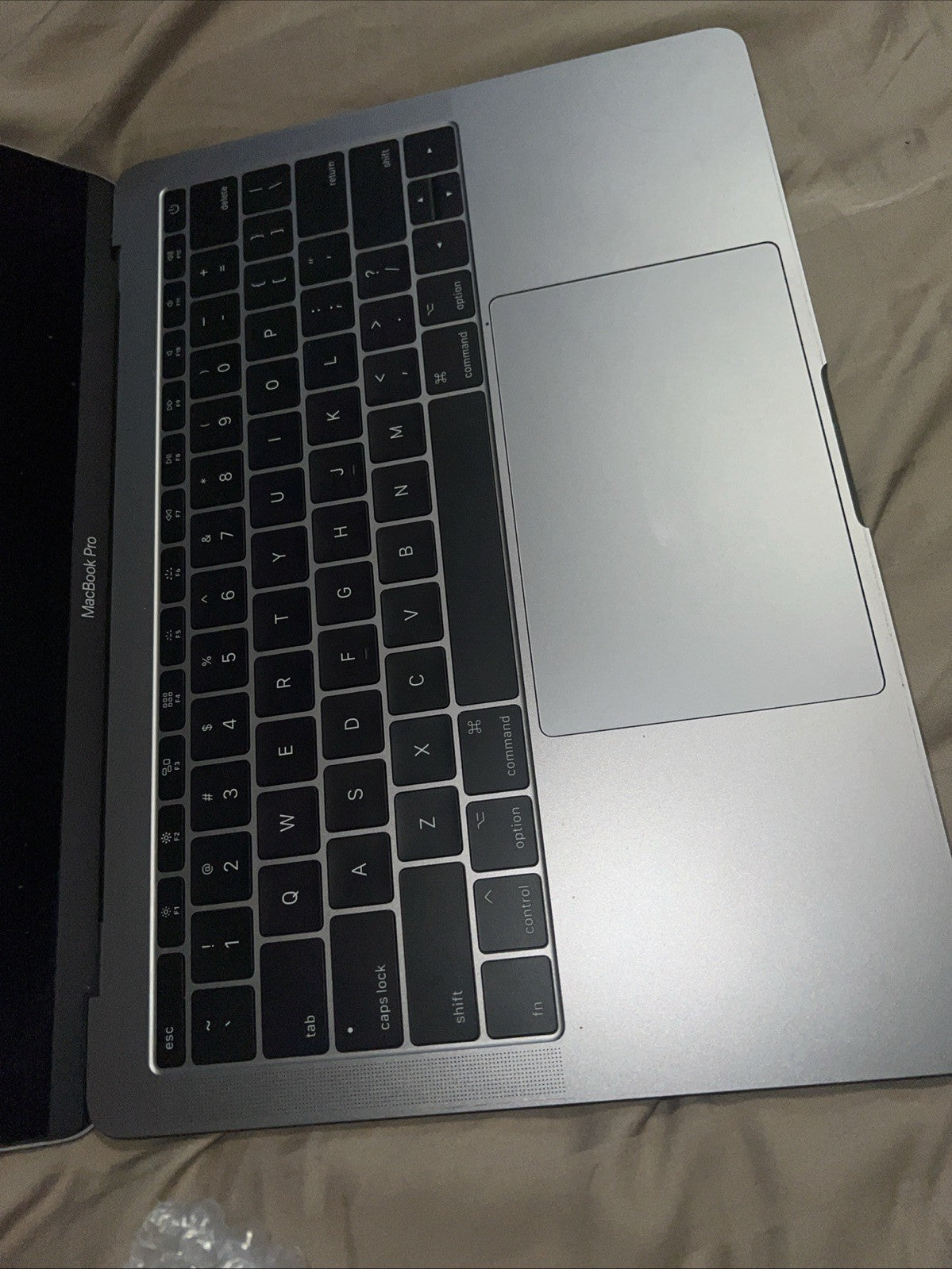 Used APPLE MACBOOK PRO I5 2.3GHz 13.3-inch 8GBRAM 128GB MPXQ2LL/A MID2017