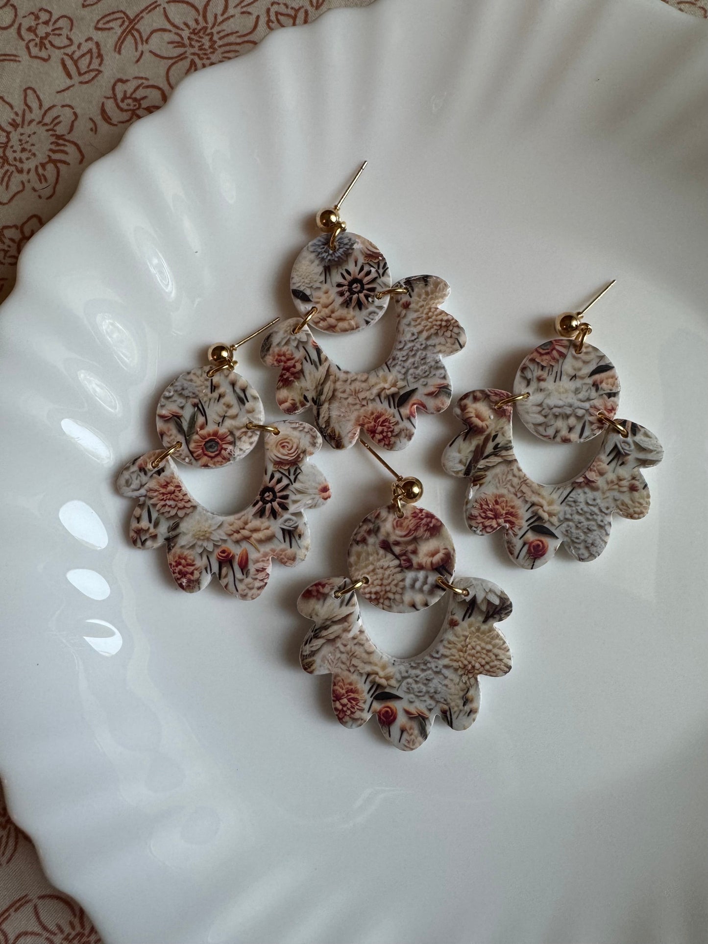Taylor, in Grandma Floral