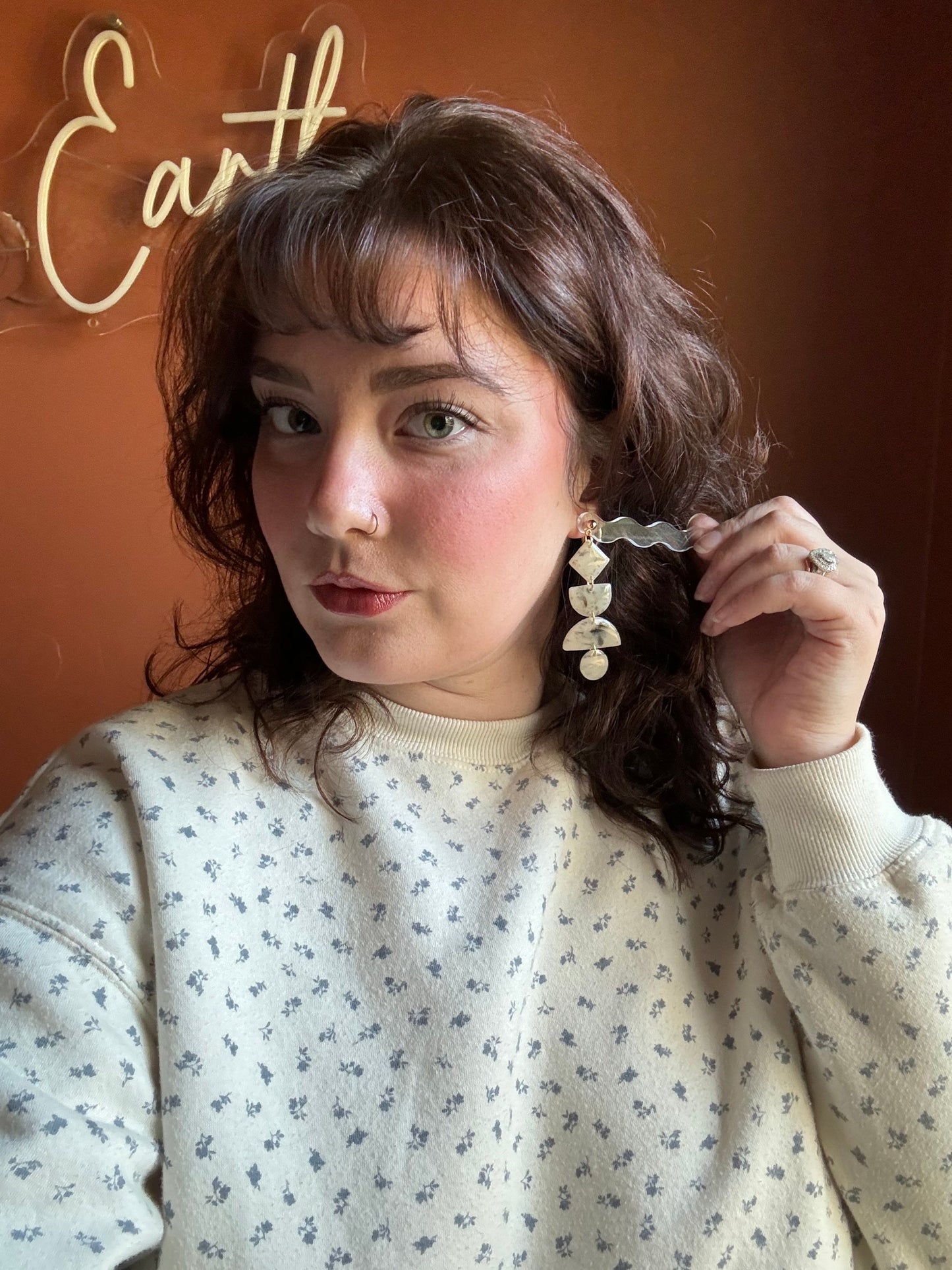 Indie, Neutral Stone