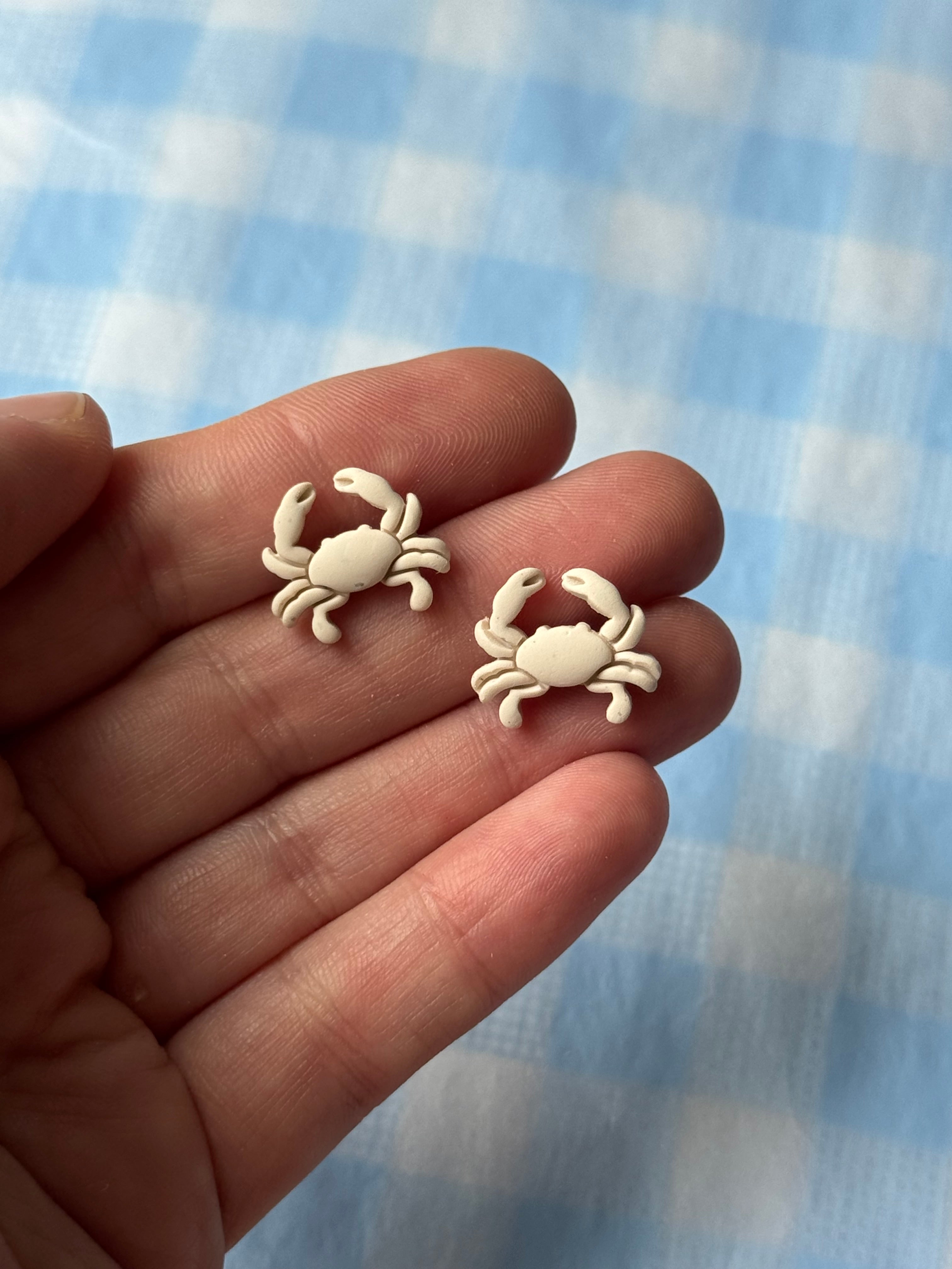 Sand Crab studs