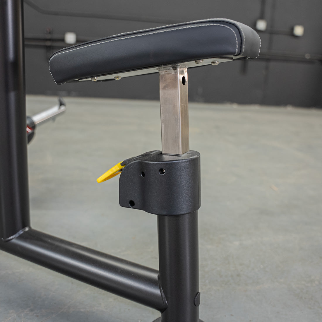 Power Leverage V2 Lateral Raise - Muscle D Fitness